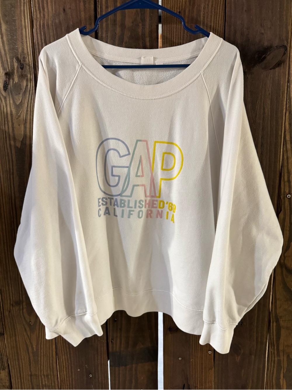 GAP White Crewneck Sweatshirt with Pastel Multicolor Logo